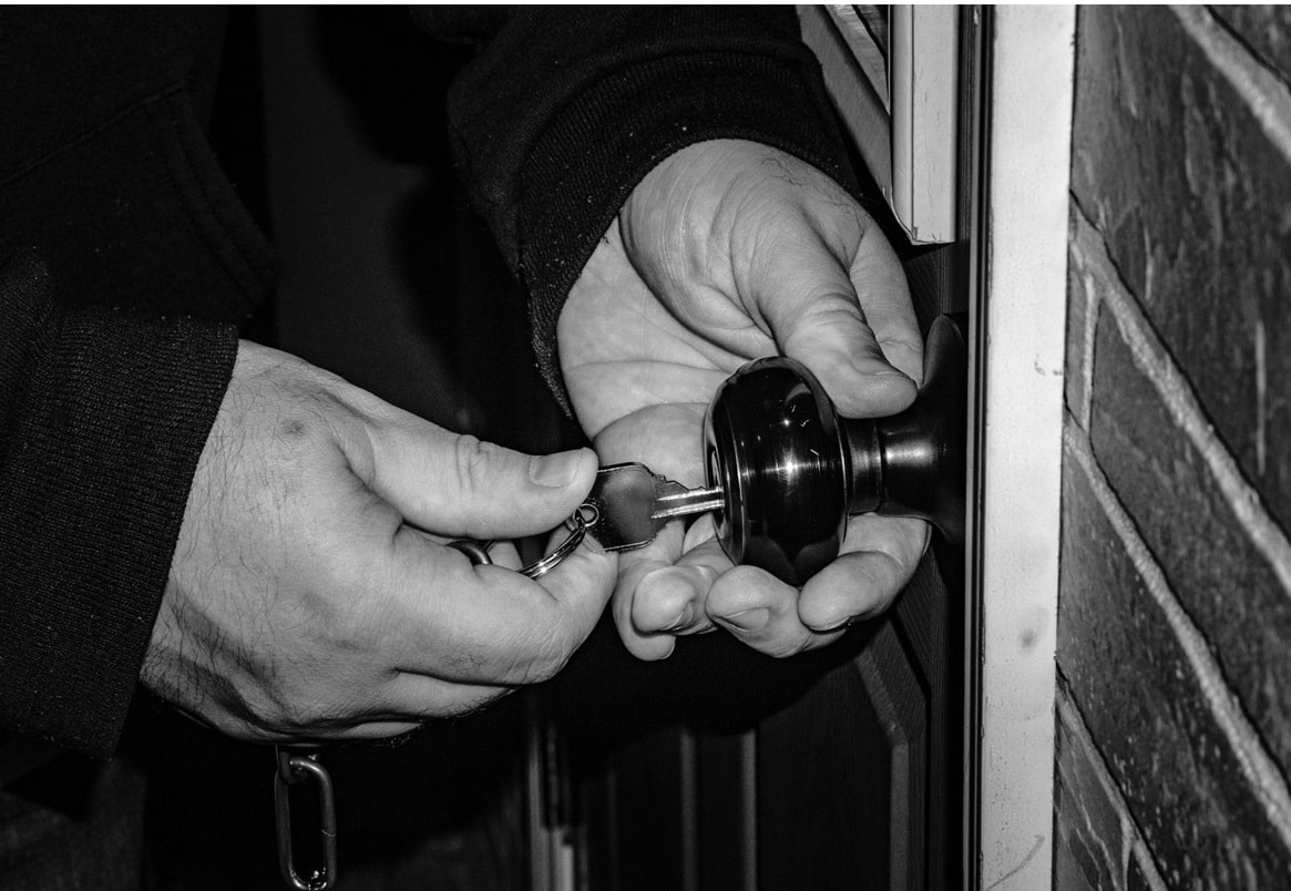 emergency commercial locksmith​